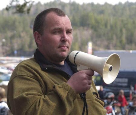 Vidar Christensen mener det blir feil å satse på barneskole i øvrebygda. Foto: Trialavisa.no