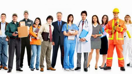 Regjeringen støtter opp med ekstra bevilgninger pga. lavere arbeidsmarked i vår region.  Illustrasjon: Depositphotos.com