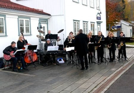 Gjerstad Storband, her i forbindelse med HM Kongens besøk i Gjerstad i fjor høst.