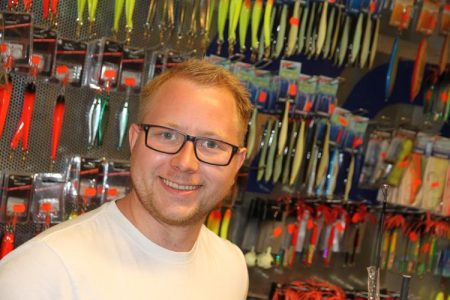 Stian Sandåker er godt fornøyd med sommeromsetningen så langt.