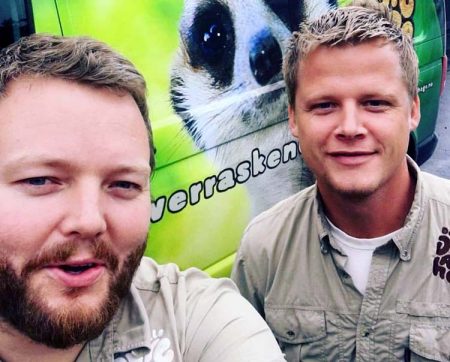 Disse blide karene kan du se på TV2 lørdag formiddag. Foto: Facebook