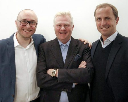 Sterkere sammen: Fra venstre Morten Olaisen, daglig leder og hovedeier i NæringsEiendom, i midten Trond Valle, daglig leder og hovedeier i Estate Media og Andreas Borch-Nielsen, eier i NæringsEiendom.