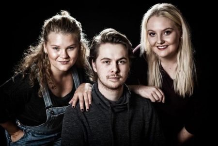 Victoria Haugen Svendsen, Thomas Steinsholm og Lone Engbråten i Sporenstreks Film.