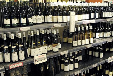 Vinmonopolets omsetning på Brokelandsheia nærmer seg 100 000 liter pr. år