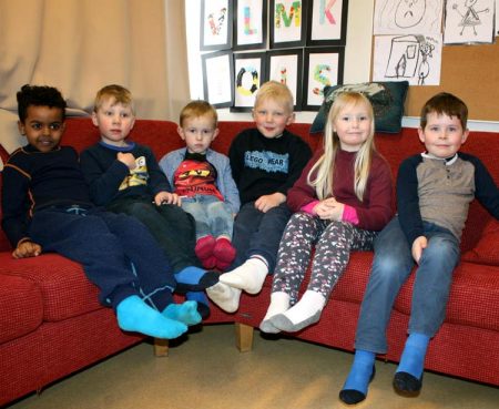 Til høsten starter disse seks opp i 1. klasse på Gjerstad skole