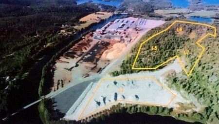 Innenfor det gule området planlegges det nye biodrivstoffanlegget  på Jordøya i Åmli