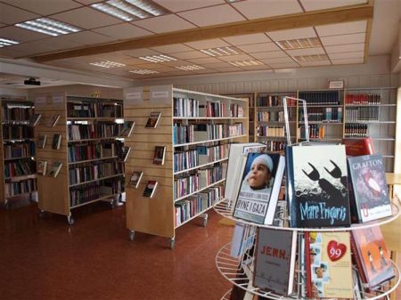 Biblioteket i Gjerstad er nå tilgjengelig døgnet rundt, hele året.