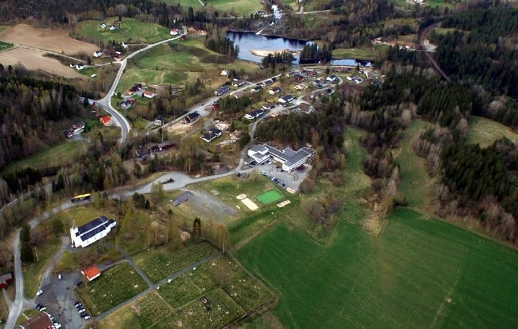 Gjerstad skole foreslås brukt ny barnehage i øvrebygda