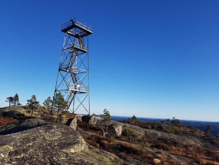 Branntårnet på Solhomfjell. Foto: Astrid Haukenes Bråten