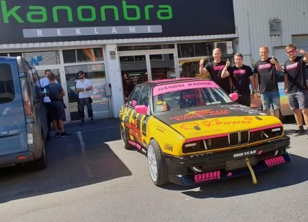 Olav Haugen Hasdal er klar med driftingbil i ny drakt til årets NM-runder