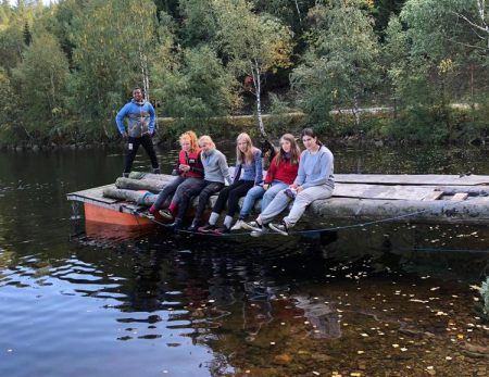 Fra 9.klasses overnattingstur til Kleivvann. Foto: Abel Ungdomsskole.