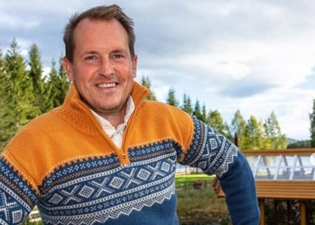 Per Gunvald er klar for finalerunden på Farmen søndag kveld. Foto: Instagram