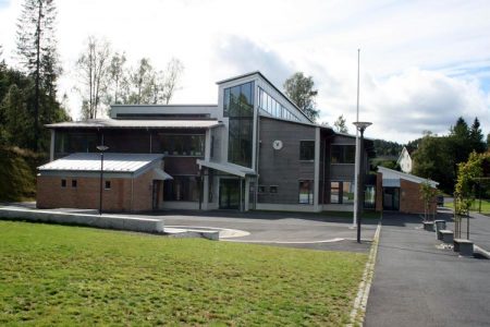 9. klasse ved Abel skole best i Agder i mattekonkurransen «Unge Abel» Abel skole. Arkivbilde