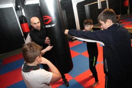 Gjerstad Kickboxing Club, med initiativtaker Mehmet Bulut i spissen. Arkivbilde