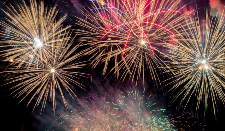 Fyrverkeri vekket opp folk i øvrebygda natt til 2. pinsedag