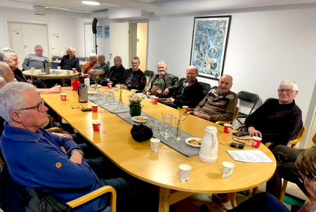 Det var fisk på menyen i aktivitetshuset mandag kveld