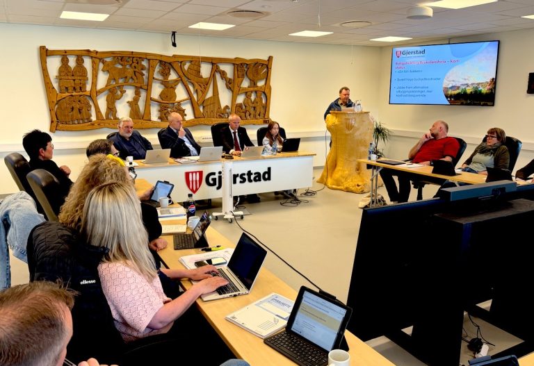 Kl. 16.00 i dag: Følg kommunestyremøtet på nett