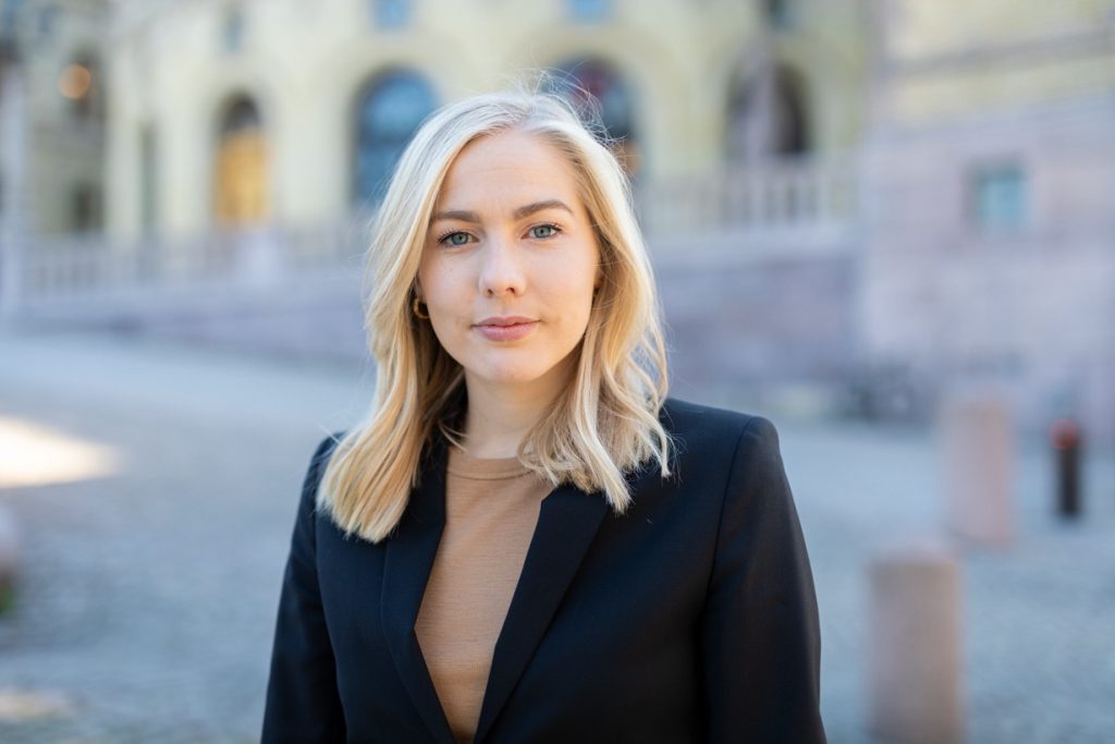 – Nå skal bakmennene tas