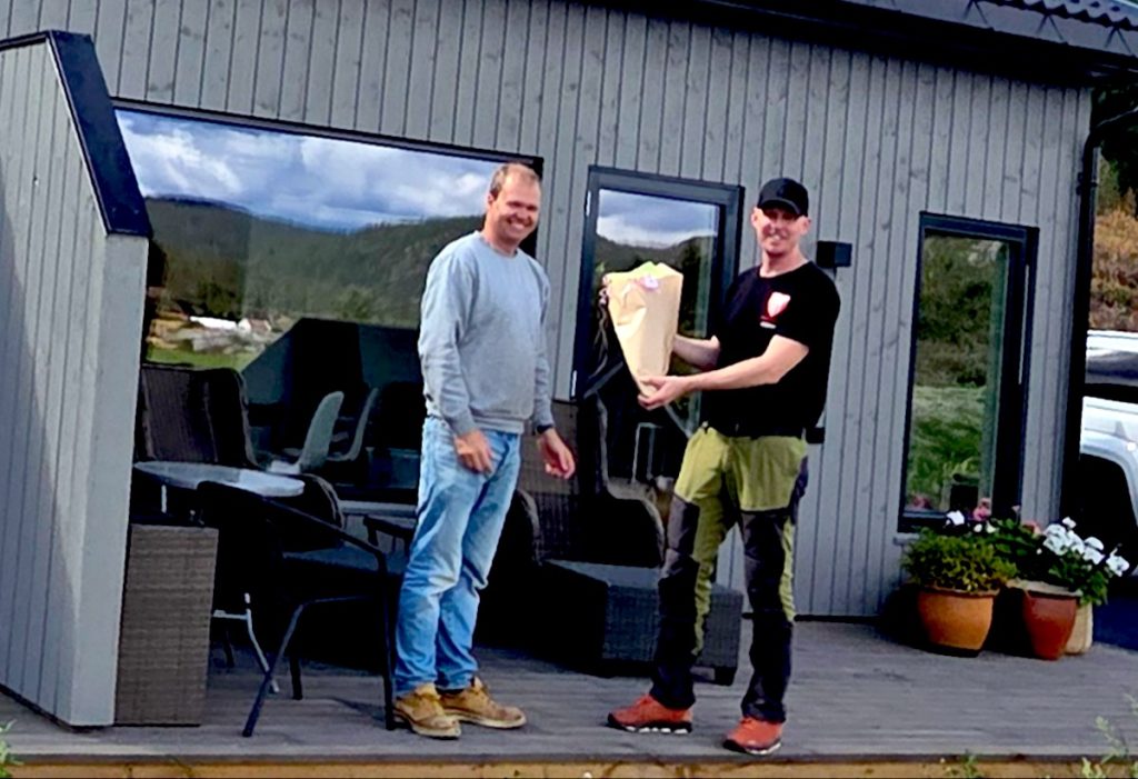 Overleverte ny tomannsbolig i Mostad Terrasse